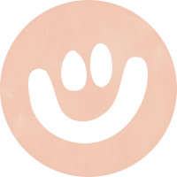 Weißer lachender Smiley auf pinken Hintergrund
