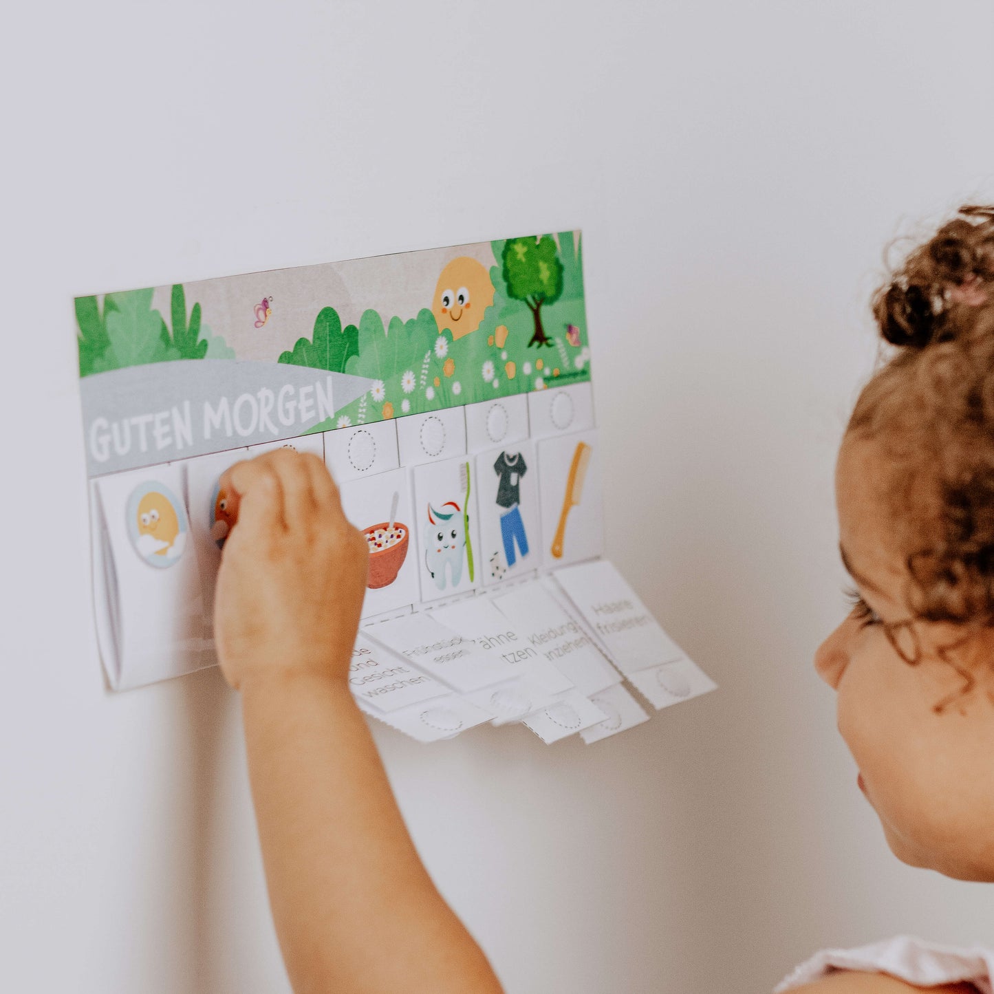 DIY Routineplan Kind klappt Morgenroutine hoch